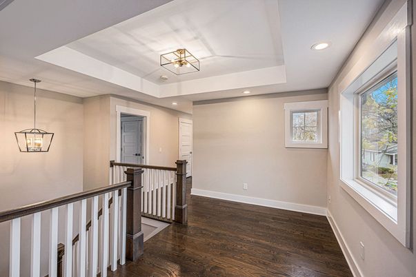 Interior, Pendant Lights, Recessed Lighting, Wood Texture Flooring
