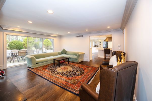 Dining room, Interior, Kitchen, Living room, Pendant Lights, Recessed Lighting, Wood Texture Flooring