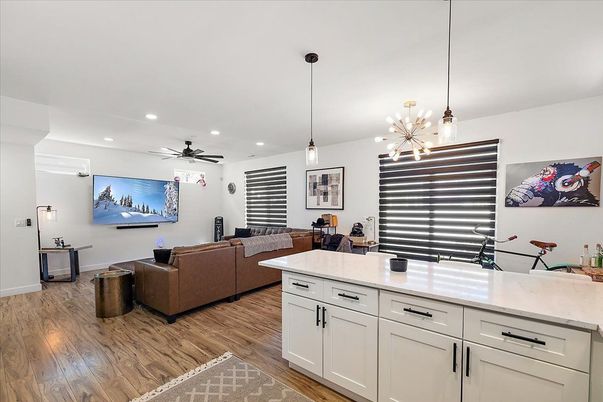 Interior, Kitchen, Living room, Pendant Lights, Recessed Lighting, Wood Texture Flooring