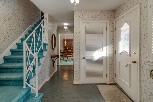 Dining room, Interior