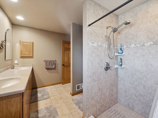 Bathroom, Interior, Recessed Lighting