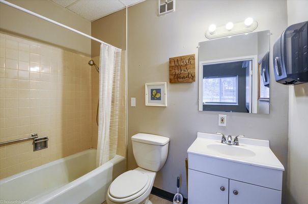 Bathroom, Interior