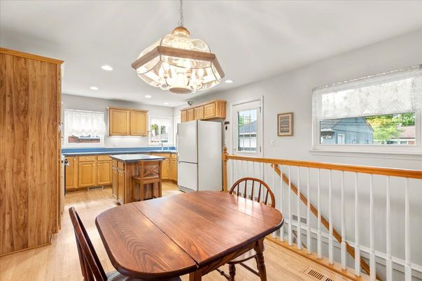 Dining room, Interior, Kitchen, Pendant Lights, Recessed Lighting, Wood Texture Flooring