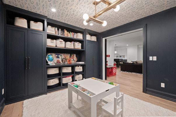 Interior, Pendant Lights, Recessed Lighting, Wood Texture Flooring