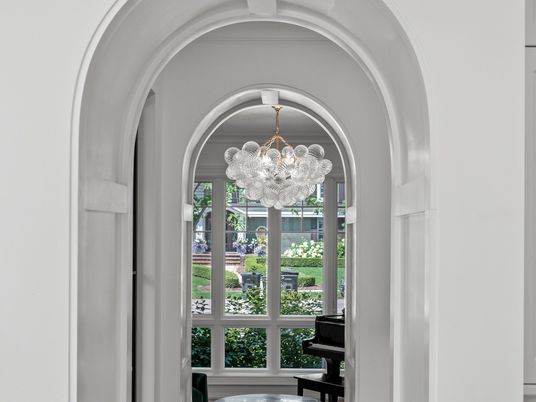 Chandelier, Interior, Piano