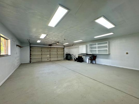 Garage, Interior, Recessed Lighting
