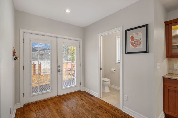 Bathroom, Interior, Recessed Lighting, Wood Texture Flooring