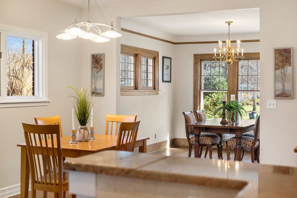 Chandelier, Dining room, Interior, Pendant Lights