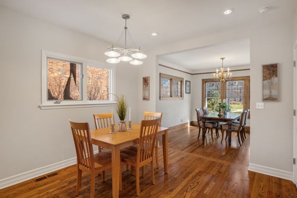 Chandelier, Dining room, Interior, Pendant Lights, Recessed Lighting, Wood Texture Flooring