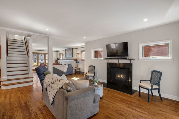 Fireplace, Interior, Living room, Recessed Lighting, Wood Texture Flooring