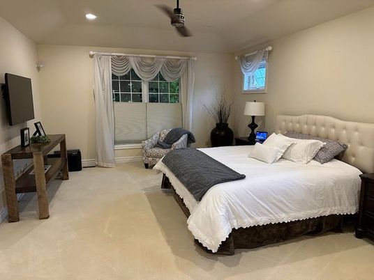 Bedroom, Interior, Recessed Lighting