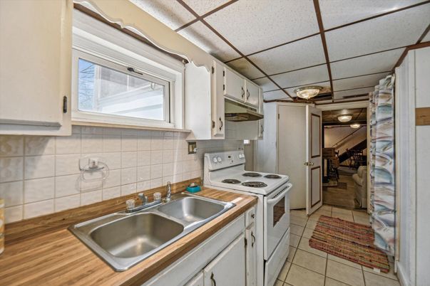 Interior, Kitchen