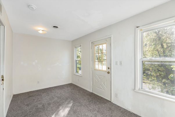 DE Listing image placeholder