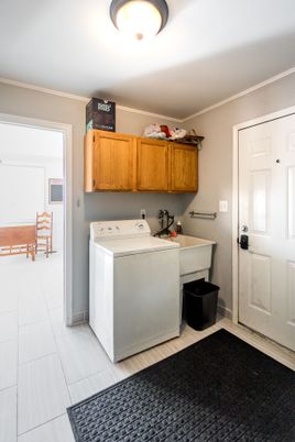 Interior, Washer