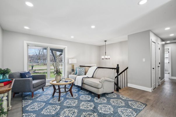Chandelier, Interior, Living room, Pendant Lights, Recessed Lighting, Wood Texture Flooring