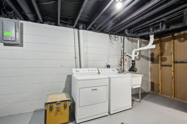 Interior, Washer