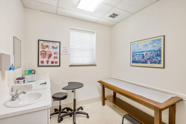 Home Office, Interior