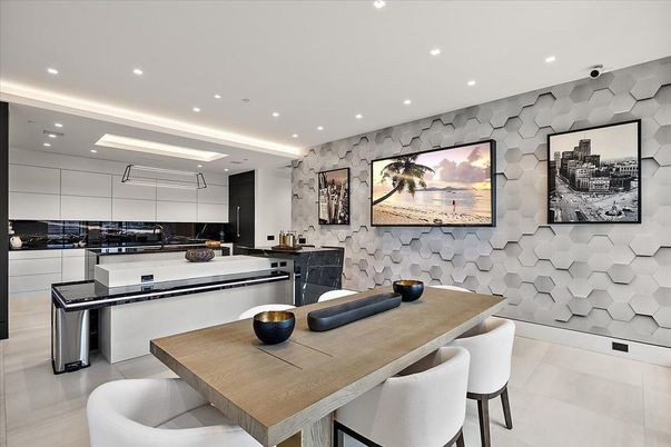 Dining room, Interior, Kitchen, Recessed Lighting, Stainless Steel Appliances