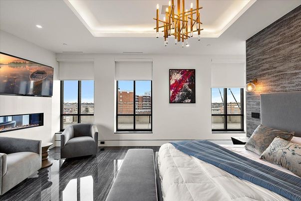 Bedroom, Fireplace, Interior, Pendant Lights, Recessed Lighting