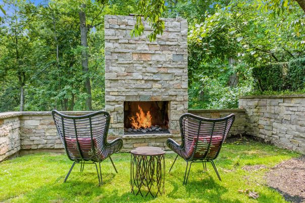 Exterior, Fireplace
