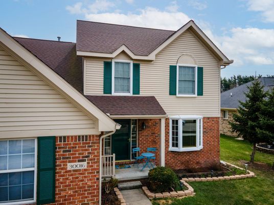 Exterior, Facade, Brick Facade, Brick Traditional