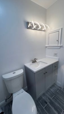 Bathroom, Dual Sink Vanities, Interior, Wood Texture Flooring
