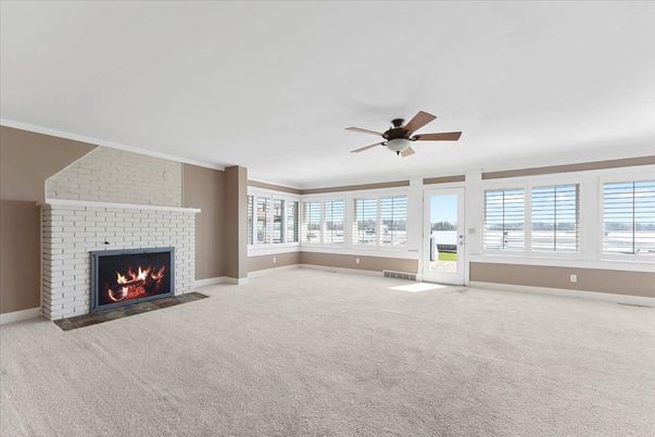 Empty room, Fireplace, Interior