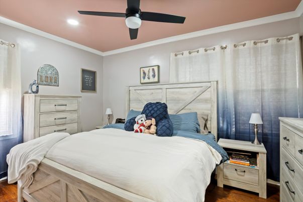 Bedroom, Interior, Recessed Lighting, Wood Texture Flooring