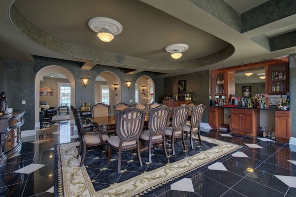 Dining room, Interior