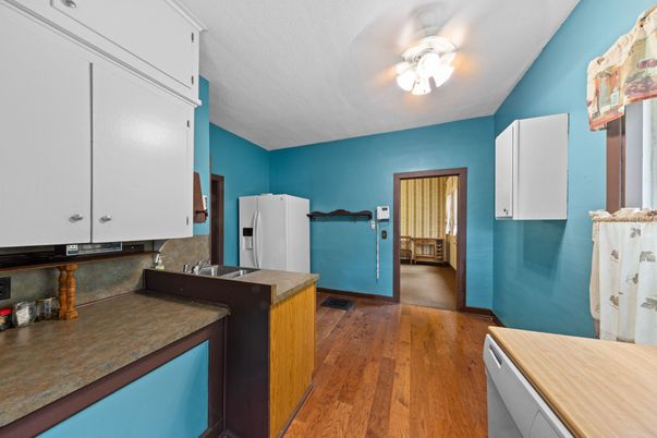 Interior, Kitchen, Wood Texture Flooring