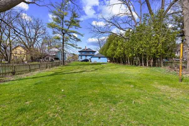 Backyard, Detached Garage, Exterior