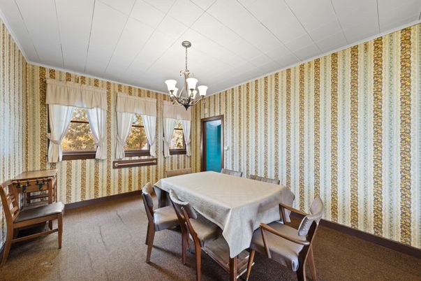 Chandelier, Dining room, Interior