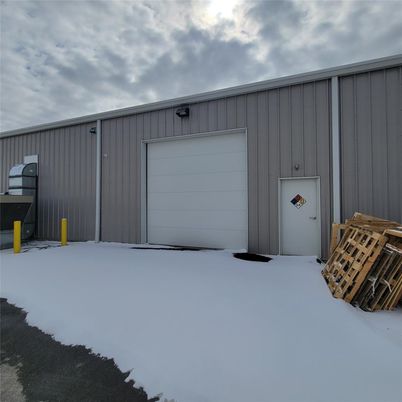 Detached Garage, Exterior