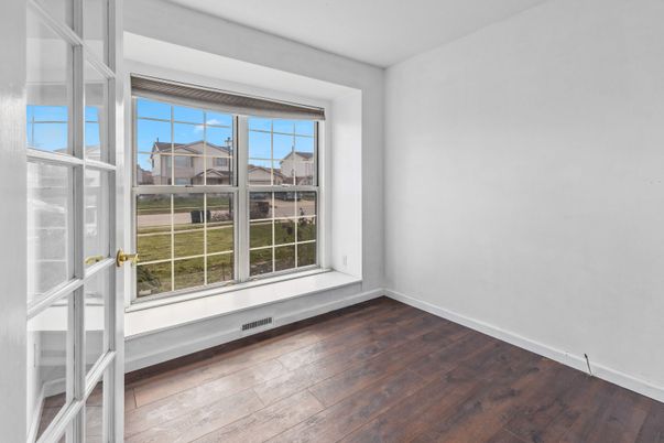 DE Listing image placeholder