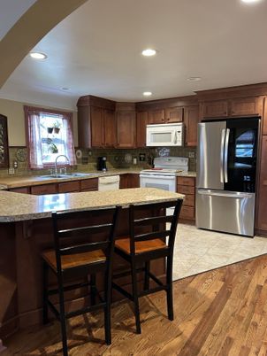 Interior, Kitchen, Recessed Lighting, Wood Texture Flooring