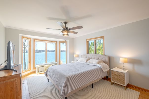 Bedroom, Interior, Water