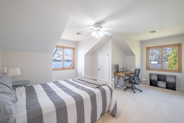 Bedroom, Interior, Water