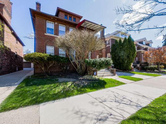 Exterior, Facade, Brick Facade, American Foursquare