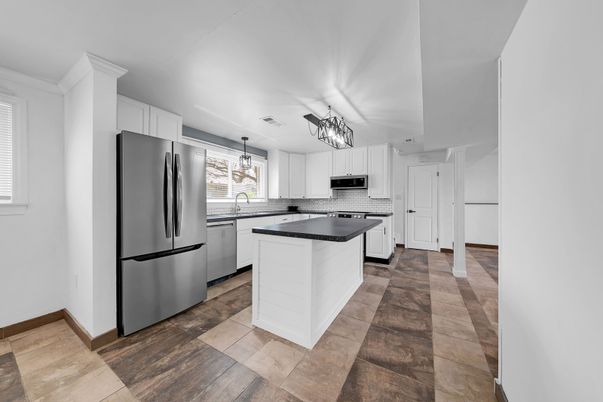 Interior, Kitchen, Stainless Steel Appliances