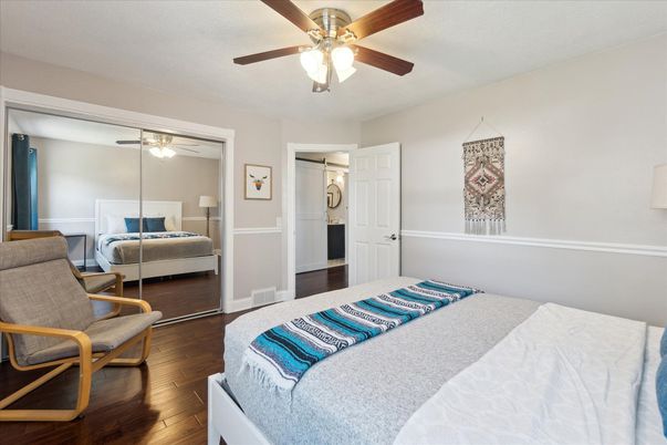 Bedroom, Interior, Wood Texture Flooring