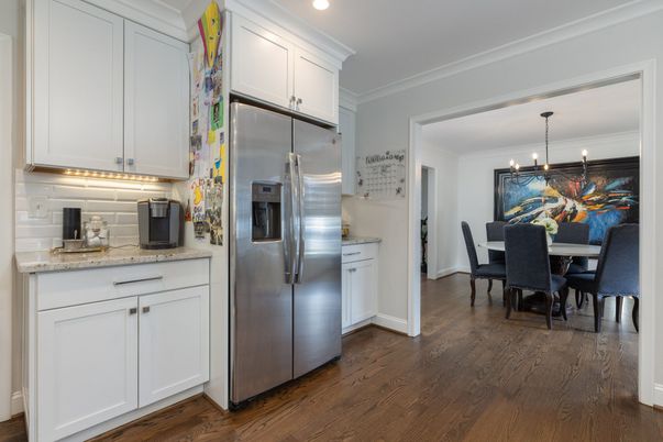 Dining room, Interior, Kitchen, Pendant Lights, Recessed Lighting, Stainless Steel Appliances, Wood Texture Flooring