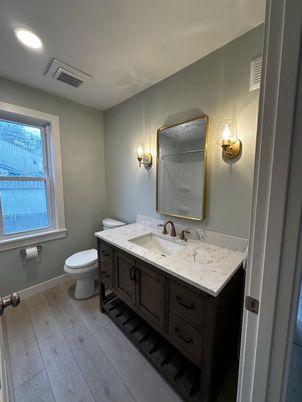 Bathroom, Interior, Recessed Lighting, Wood Texture Flooring