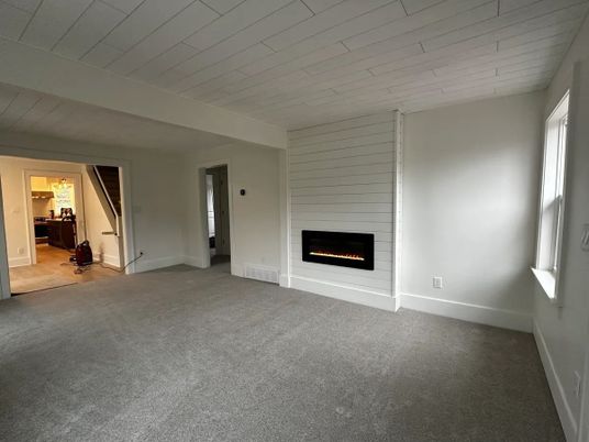 Empty room, Fireplace, Interior