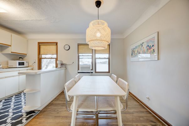 Chandelier, Dining room, Interior, Kitchen, Wood Texture Flooring