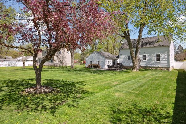 Backyard, Detached Garage, Exterior