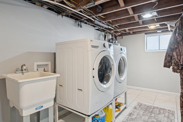 Interior, Utility Closets, Washer