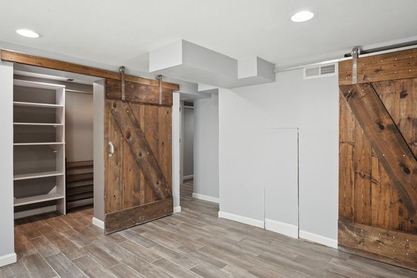 Interior, Recessed Lighting, Wood Texture Flooring, Wooden Walls