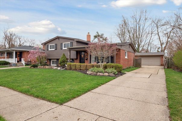 Detached Garage, Exterior, Facade, Brick Facade, Split Level