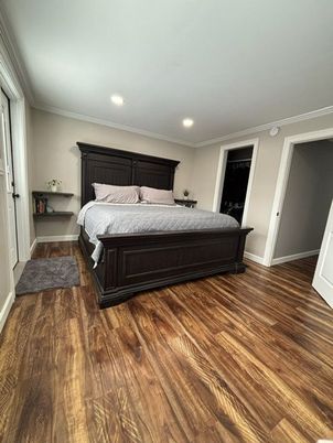 Bedroom, Interior, Recessed Lighting, Wood Texture Flooring