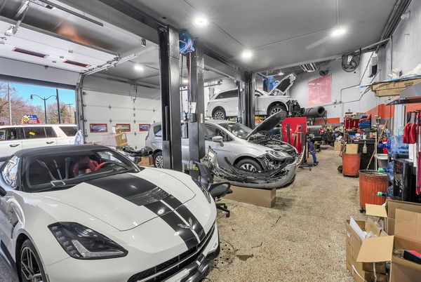 Garage, Interior, Recessed Lighting